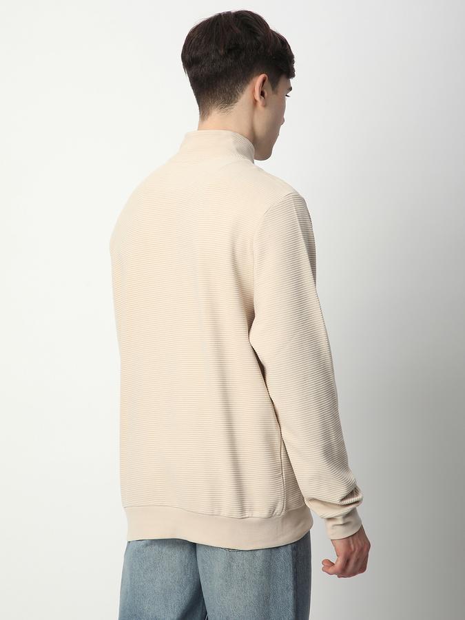 Full Sleeve Solid Men Sweatshirt image number 2
