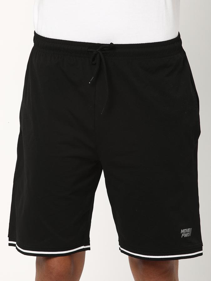Men Flat-Front Regular Fit City Shorts image number 3