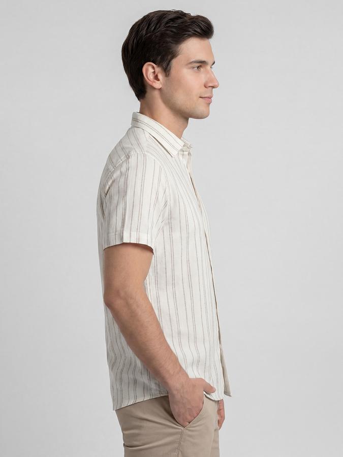 R&B Ivory Striped Men Spread Collar Short Sleeves Shirt