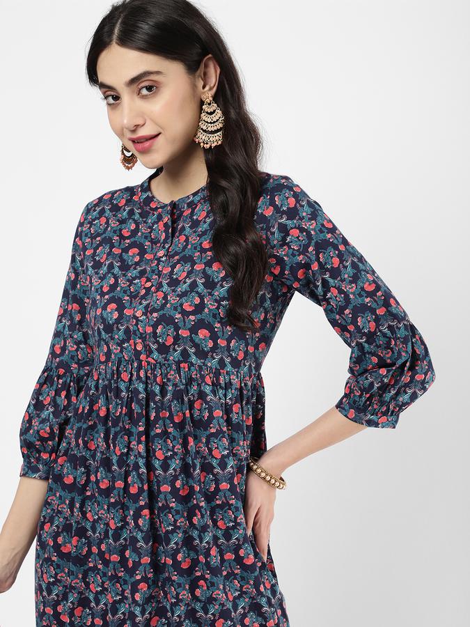 R&B Blue Women Kurtas image number 0