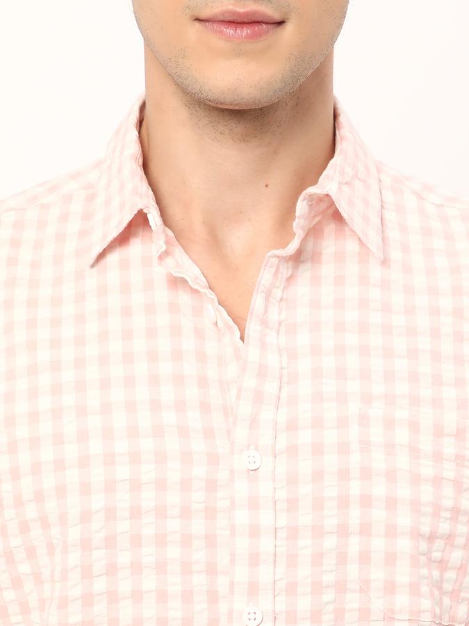 Men Regular Fit Cutaway Collar Shirt image number 3