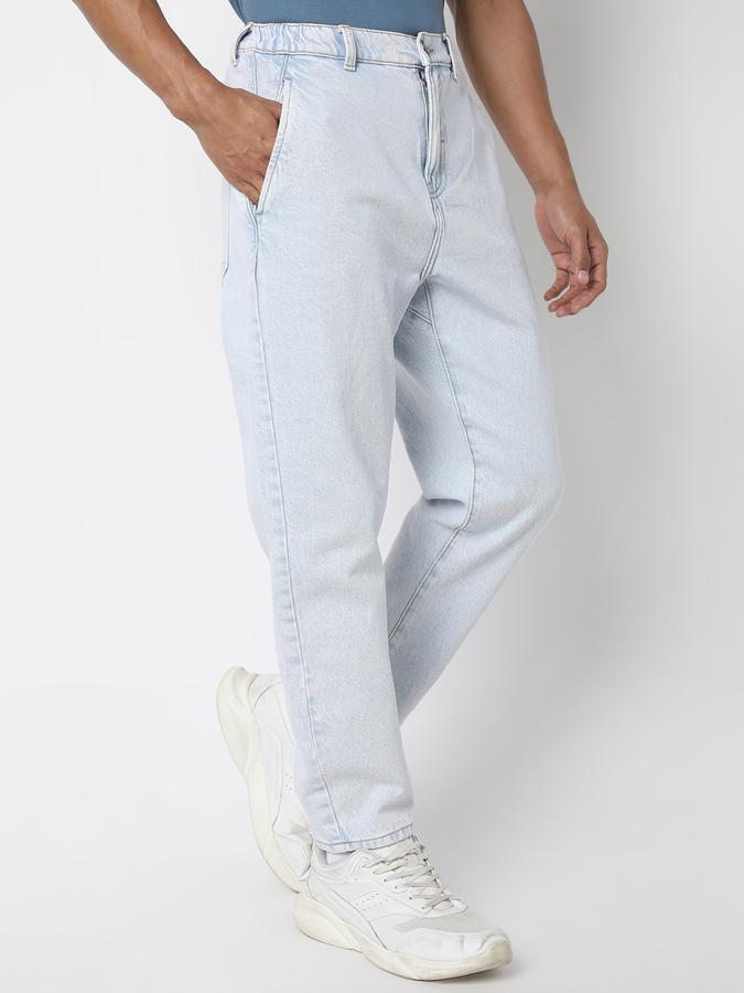 Men Dyed/Washed Jeans image number 1