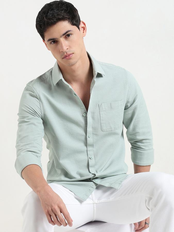 Men Textured Regular Fit Shirt with Patch Pocket image number 0