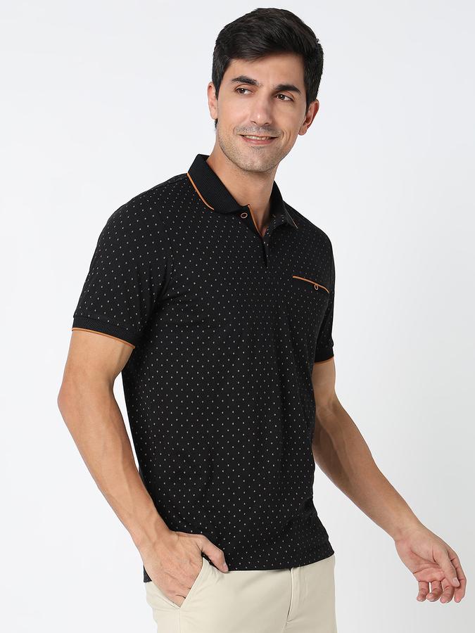 Printed Men Peter Pan Collar T-Shirt image number 3