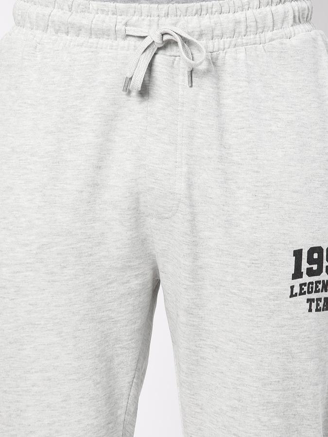 Men Typographic Print Joggers with Drawstring Waist image number 3