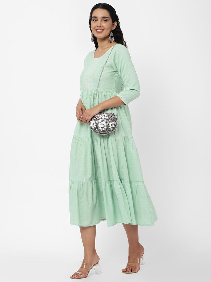 R&B Plum Women Kurtas image number 1