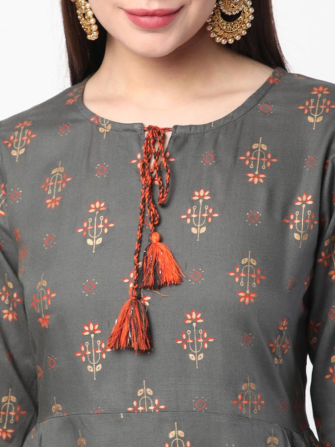R&B Grey Women Kurtas image number 3