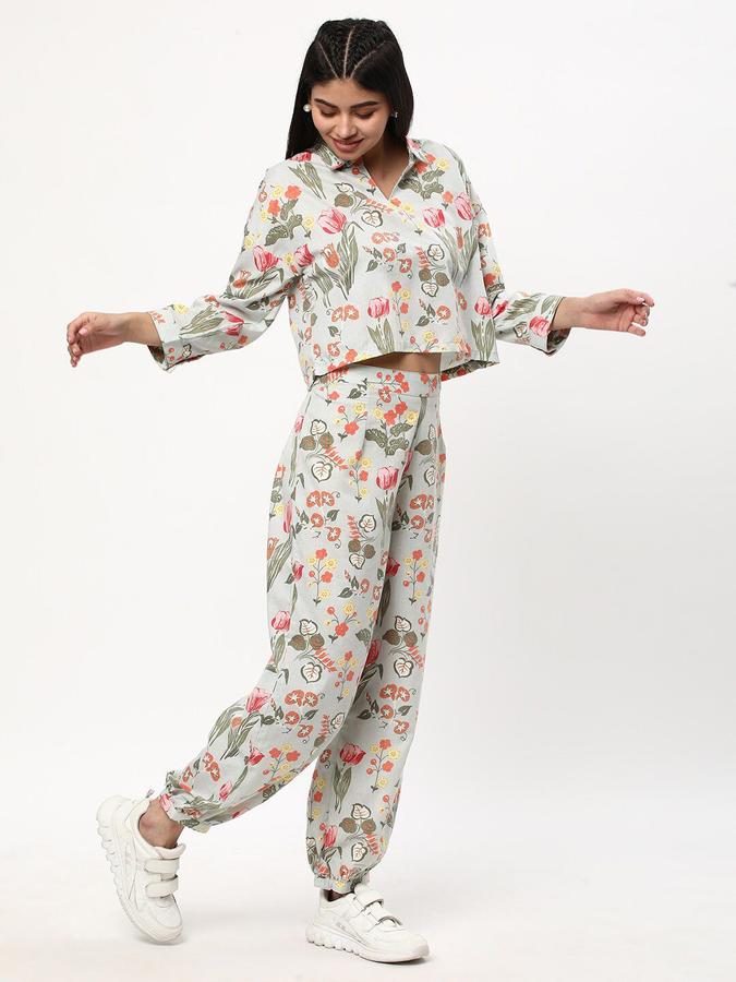 Women Polyester Blend Printed Kurta and Pants Set