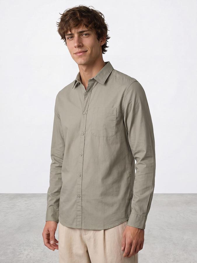 R&B Men Sage Solid Long Sleeves Regular Fit Shirt