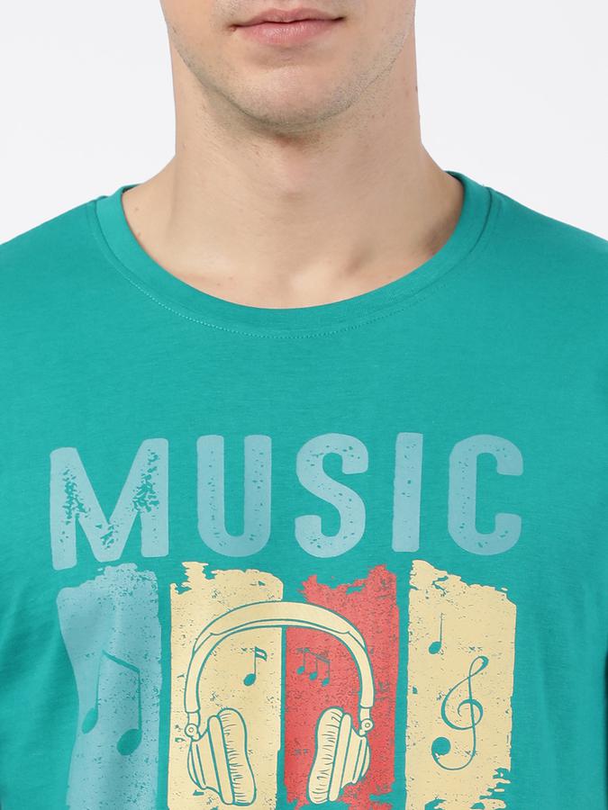 R&B Men Green T-Shirts image number 3