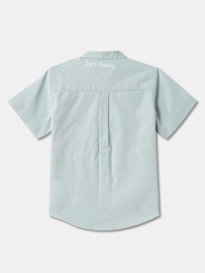 Boys Solid Casual Shirt image number 1