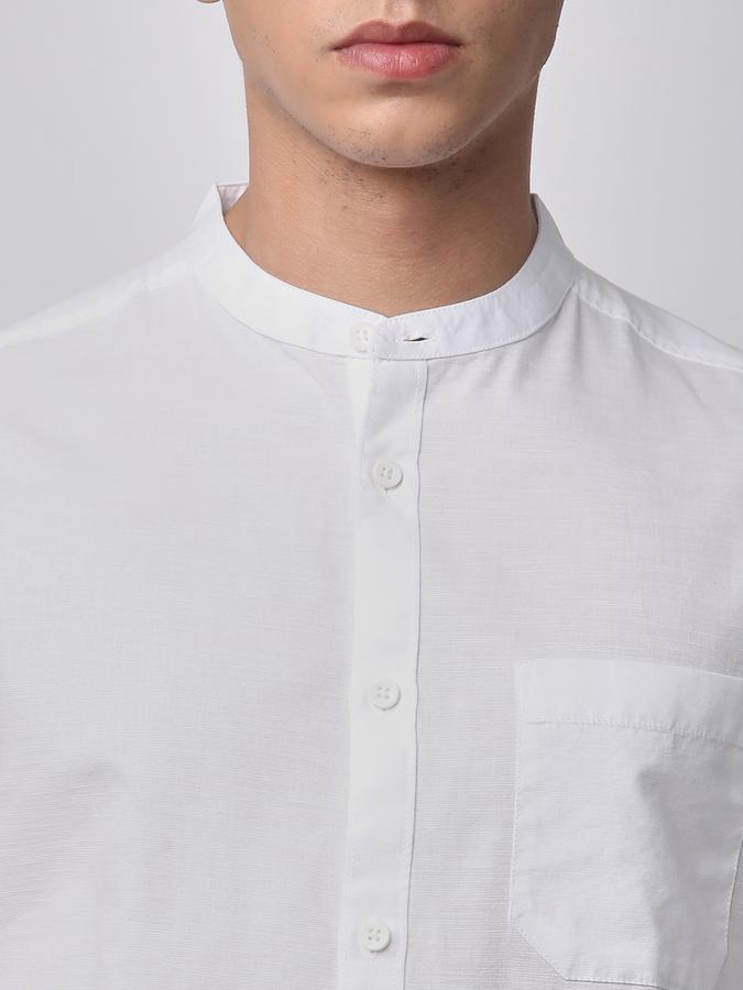 R&B Men Solid Casual Shirt image number 3