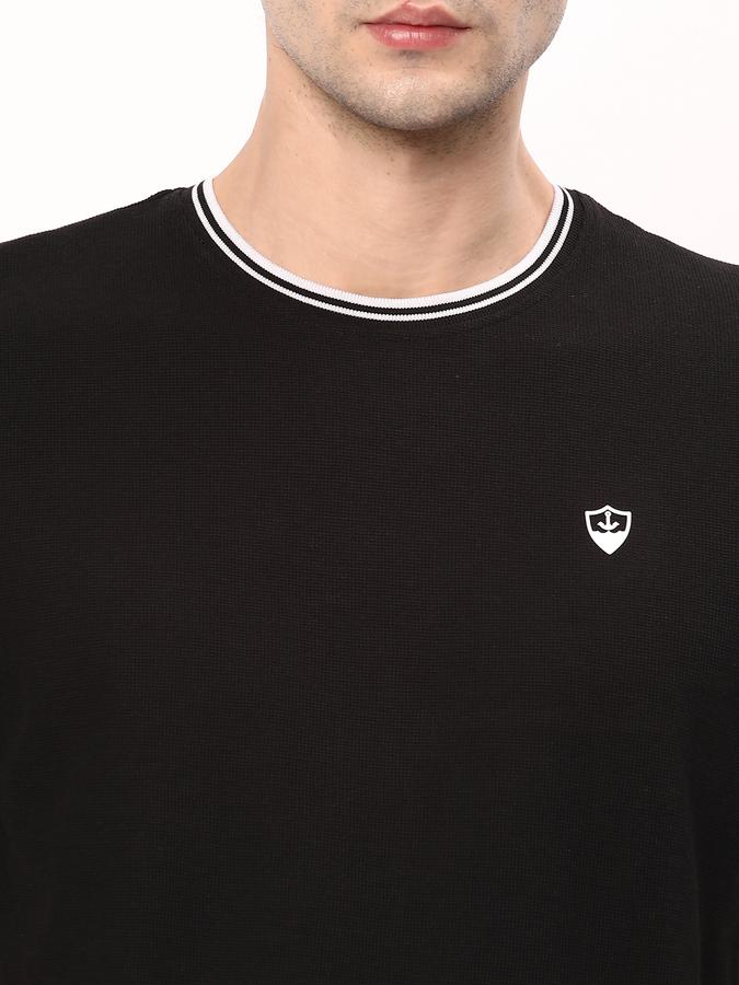 R&B Men's Solid Structured T-Shirt image number 3