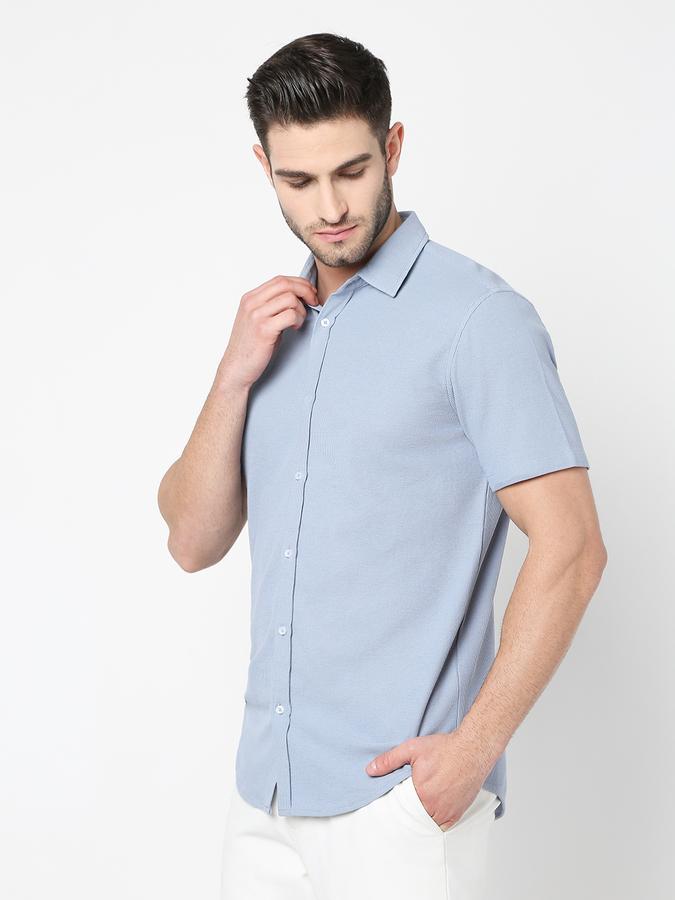 Men Regular Fit Shirt with Spread Collar image number 1
