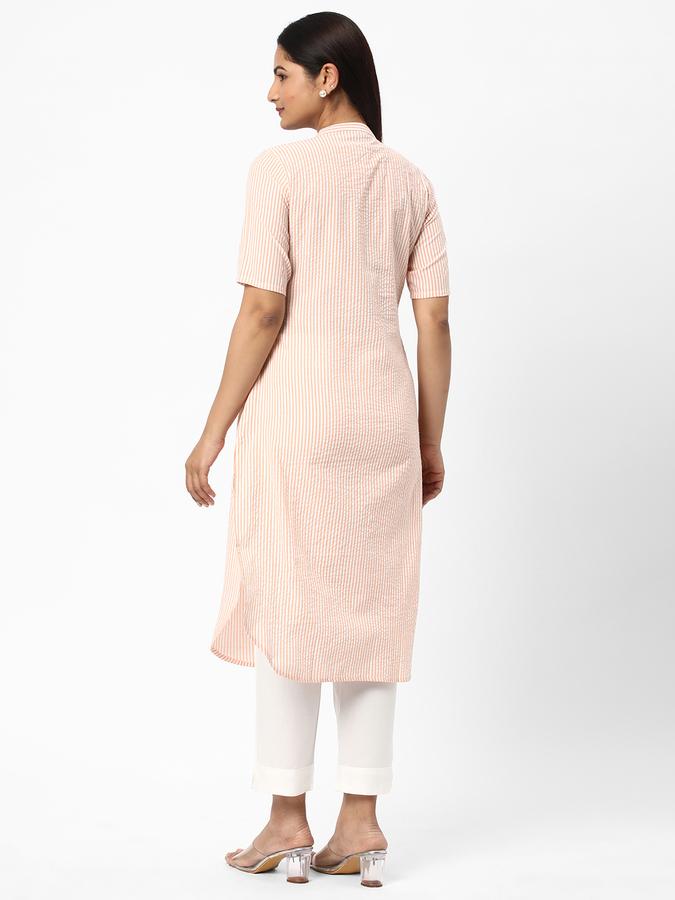 R&B Women Pink Kurtas image number 2
