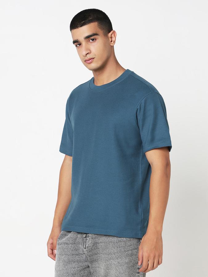 MENS CASUAL TSHIRT REGULAR FIT image number 2