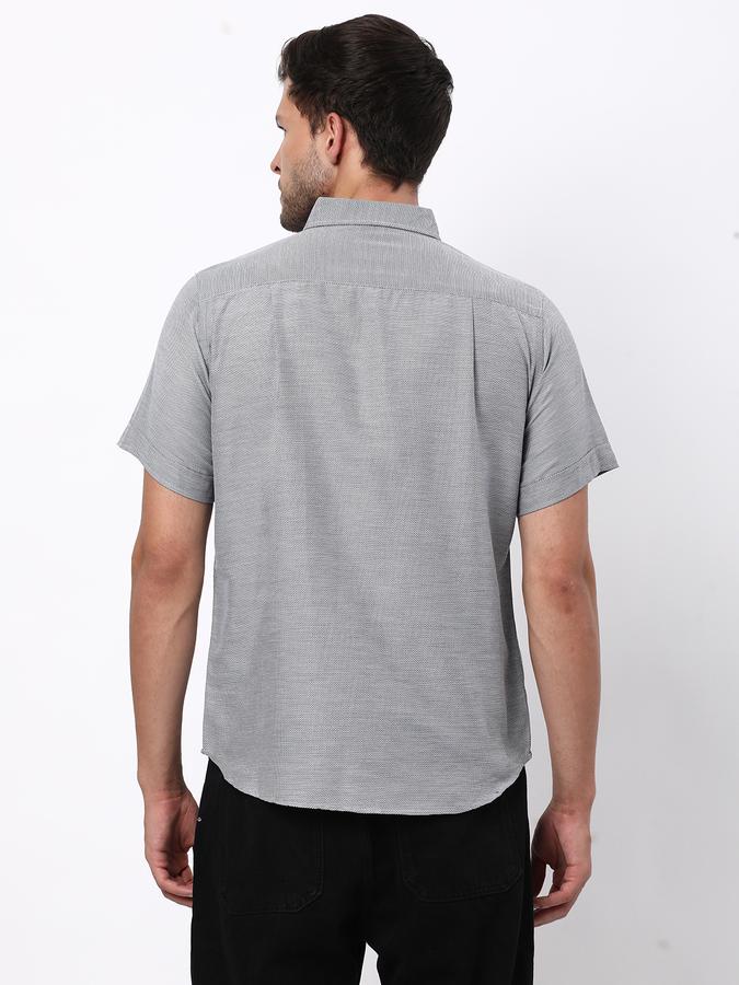Textured Regular Fit Shirt image number 2