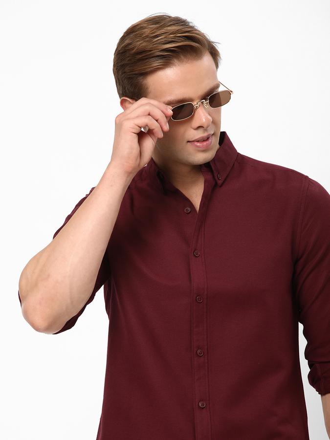Men Cotton Blend Regular Fit Button-Down Collar Solid Shirt