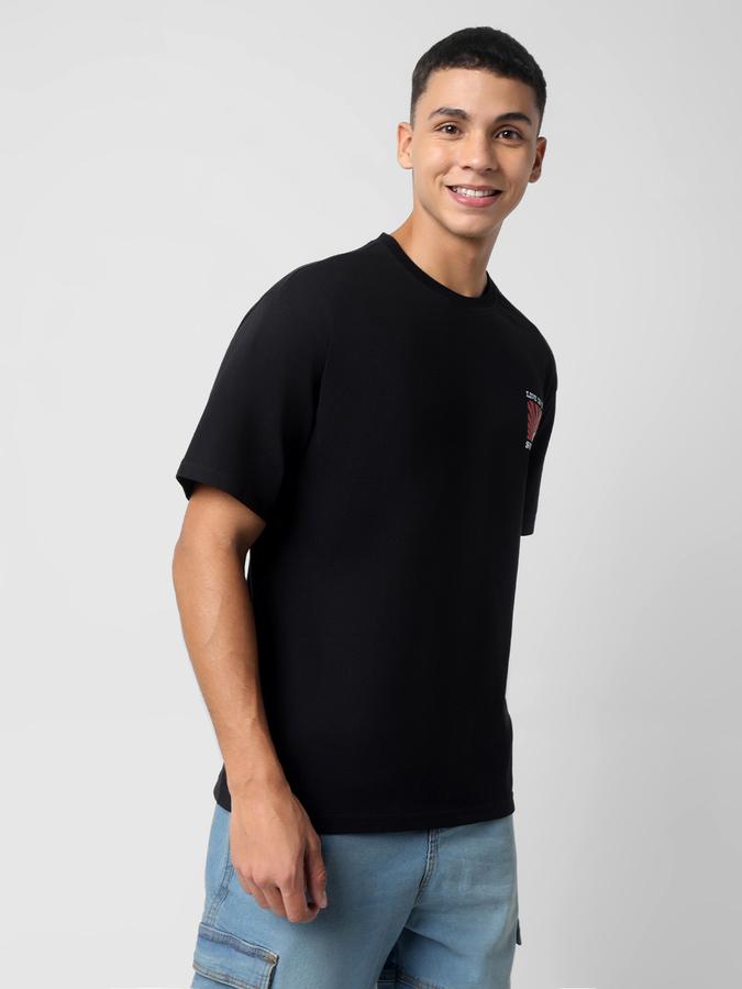 Men Cotton Blend Oversized Fit Crew Neck Graphic T-shirt