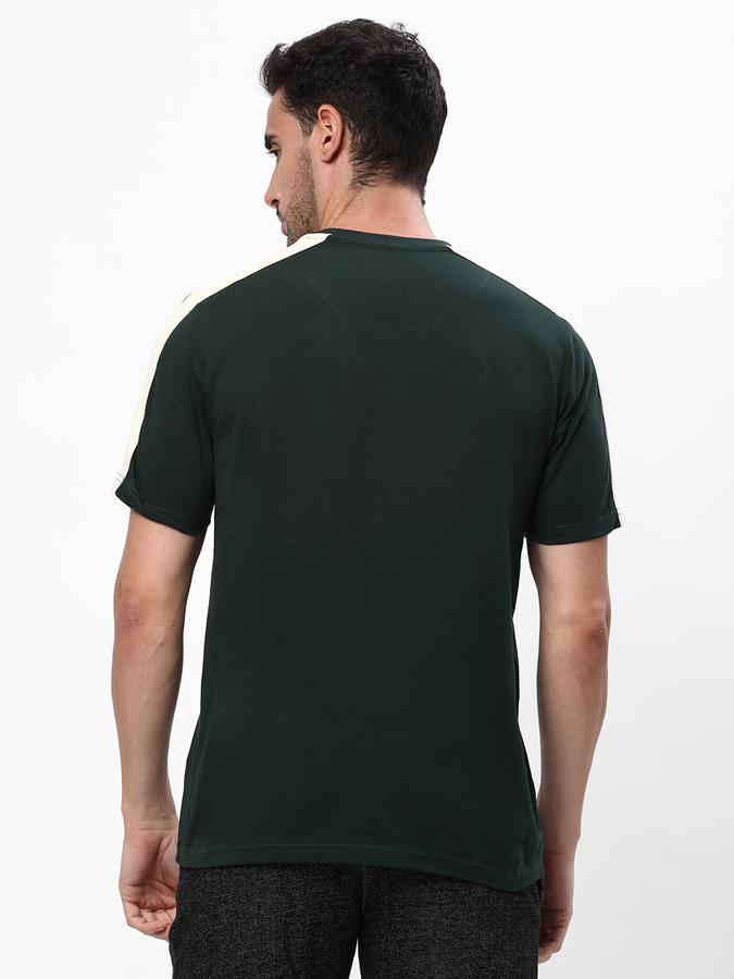 Men Typographic Print Round-Neck T-Shirt image number 2