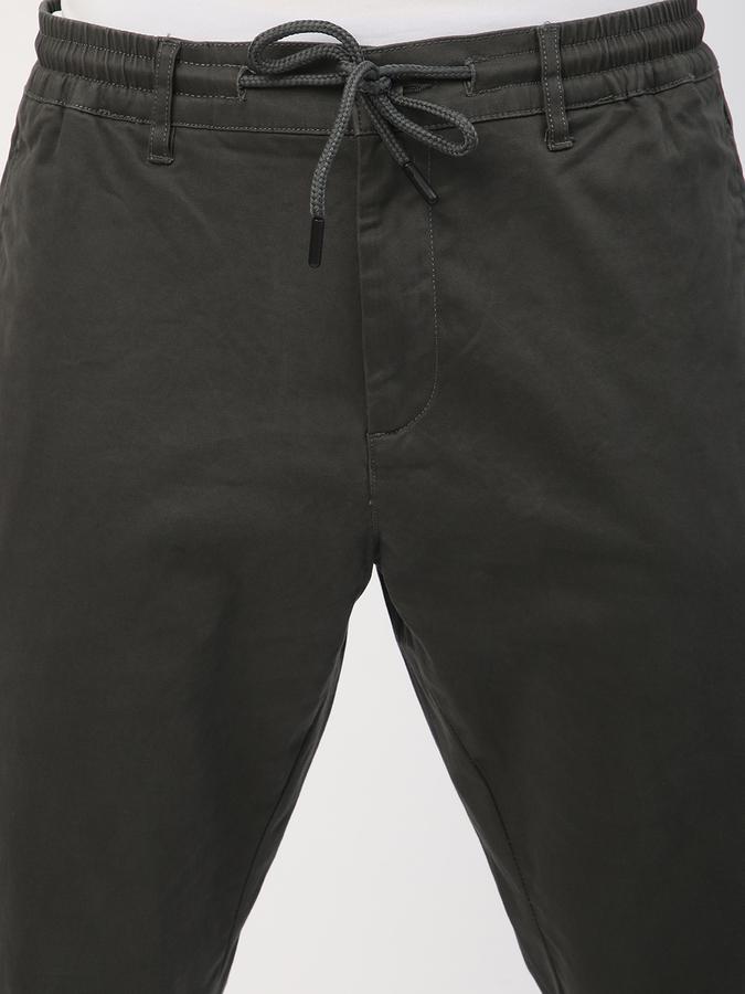 Men Cotton Regular Fit Drawstring Waist Jogger Trousers