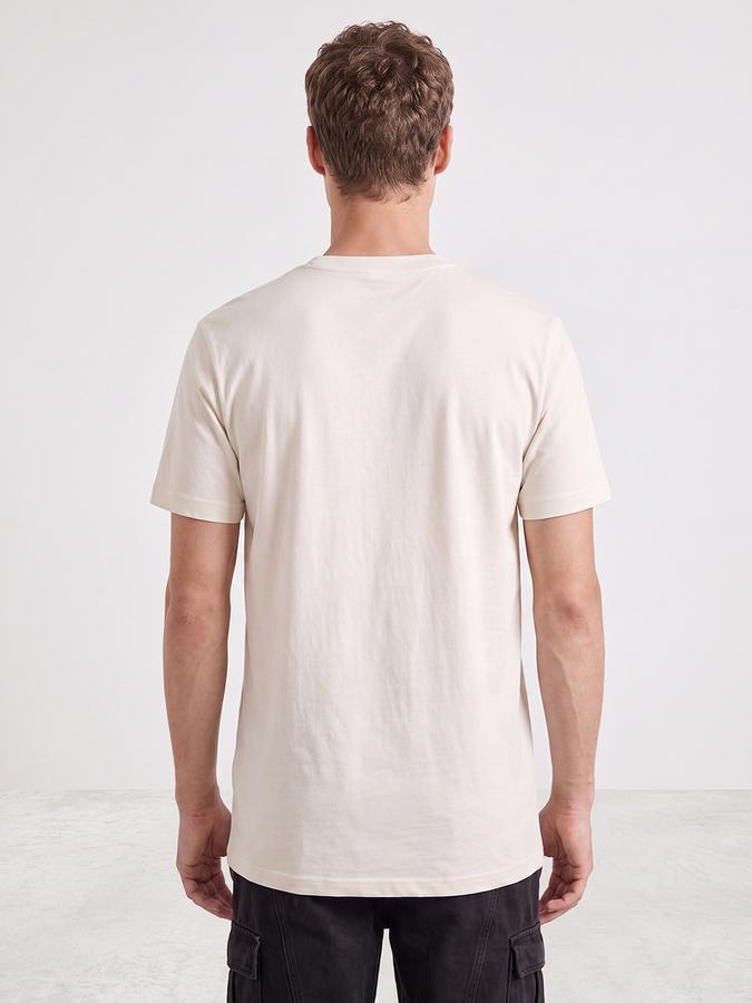R&B Men Cream Typographic Print Short Sleeves Pure Cotton Tshirt