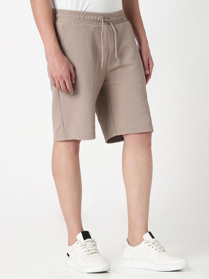 Solid Men Casual Shorts image number 2