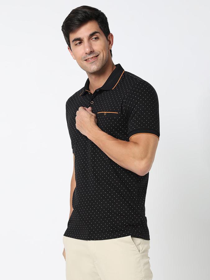 Printed Men Peter Pan Collar T-Shirt image number 2