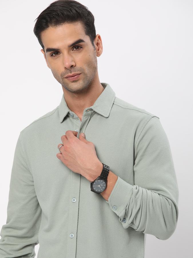 Men Cutaway-Collar Regular Fit Shirt image number 0