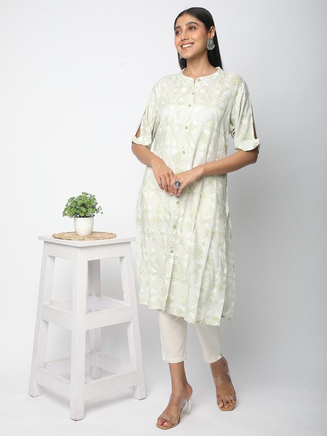 Women Rayon Straight Fit Mandarin Collar Printed Kurta
