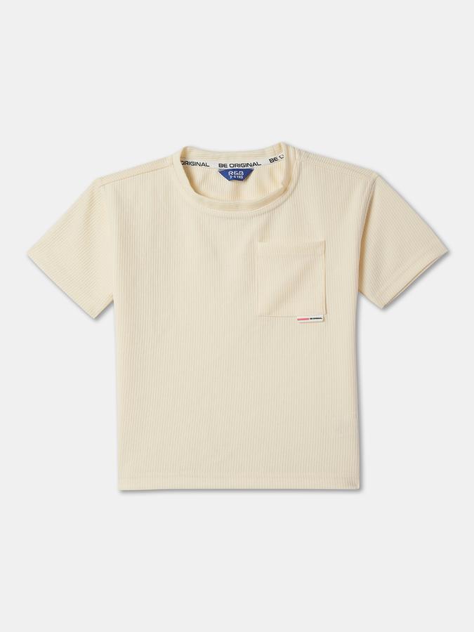 Boys Round Neck T-Shirt & Shorts Set image number 2