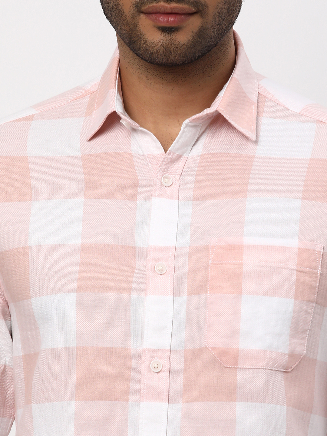 Men Checked Regular Fit Shirt with Patch Pocket image number 3