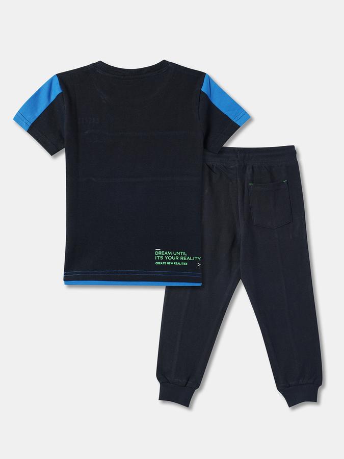 Boys Colorblock T-shirt with Trousers Fashion Set