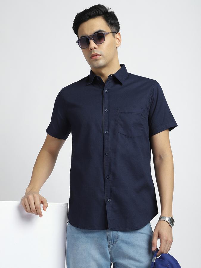 Men Cotton Regular Fit Point Collar Solid Shirt