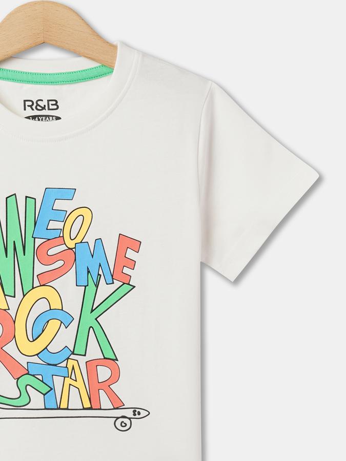 Boys Relaxed Fit Round-Neck T-Shirt image number 2