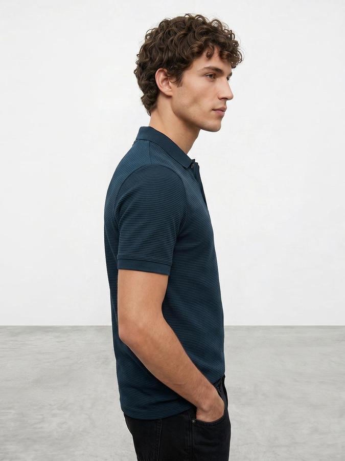 R&B Green Men Textured Short Sleeves Tshirt