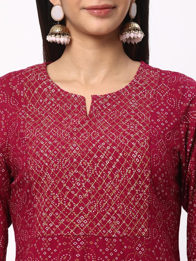 R&B Women Red Kurtas image number 3