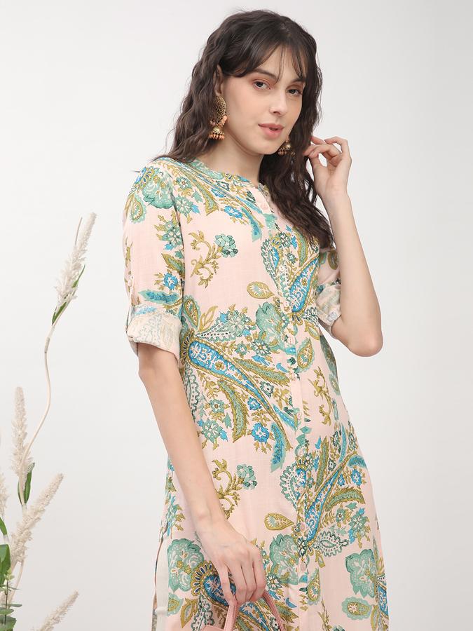 Women's regular fit peach mandarin collared paisley printed kurta 