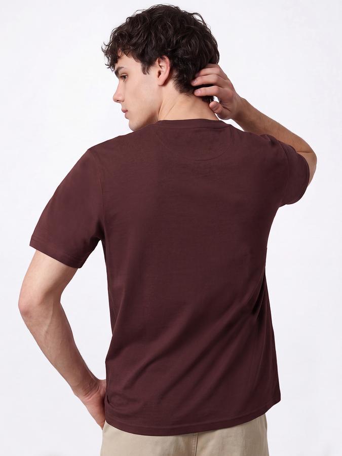 R&B Men Rust Typographic Print Short Sleeves Relaxed Fit Pure Cotton Tshirt