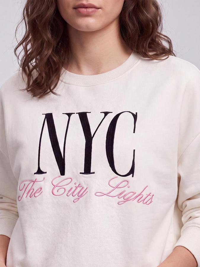R&B Women Ivory Graphic Print Round Neck Long Sleeves Sweatshirt