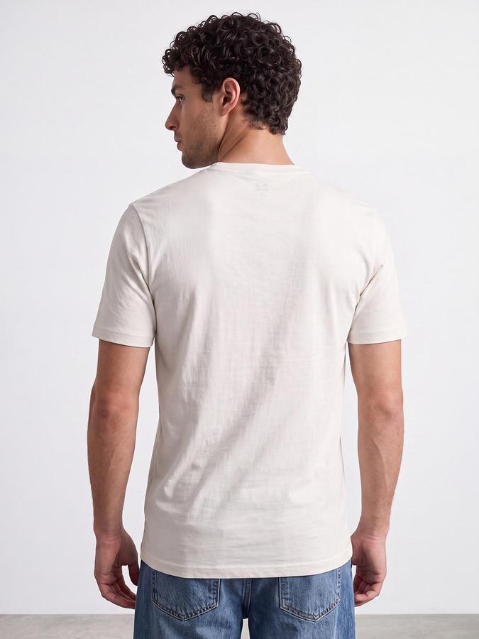 R&B Men Ivory Short Sleeve Round Neck Graphic Print T-Shirt