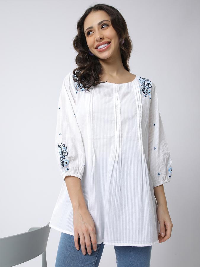Women Cotton Relaxed Fit Round Neck Embroidered Ethnic Top