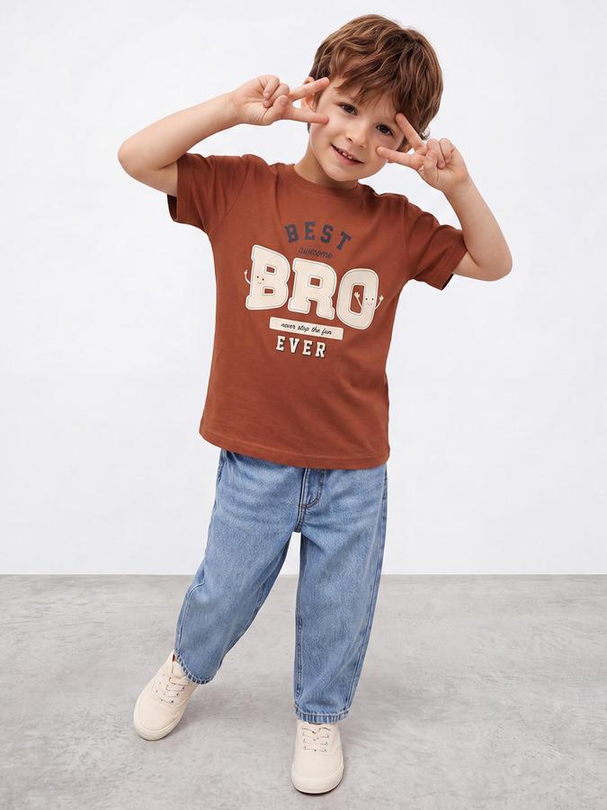 R&B Boys Brown Short Sleeve Round Neck Typography Graphic Print T-Shirt
