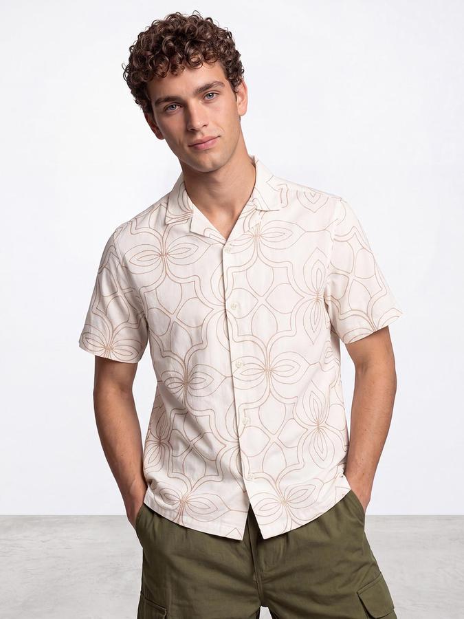 R&B Men Cream Textured Short Sleeves Relaxed Fit Shirt