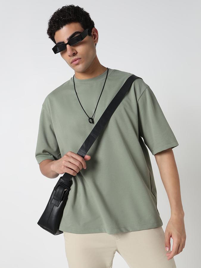 Solid Men Round Neck T-Shirt 