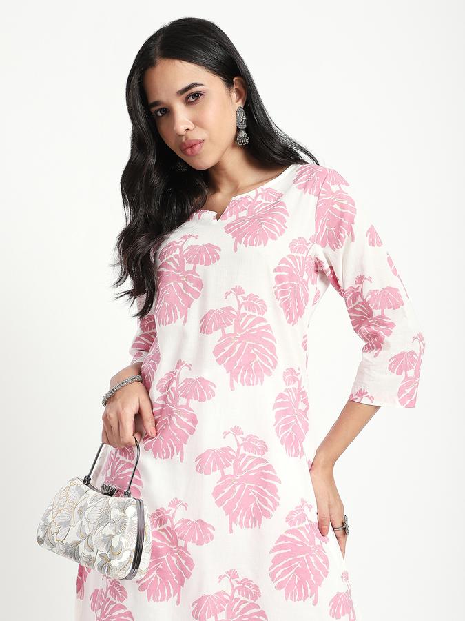 Women Cotton Regular Fit Round Neck Printed Kurta