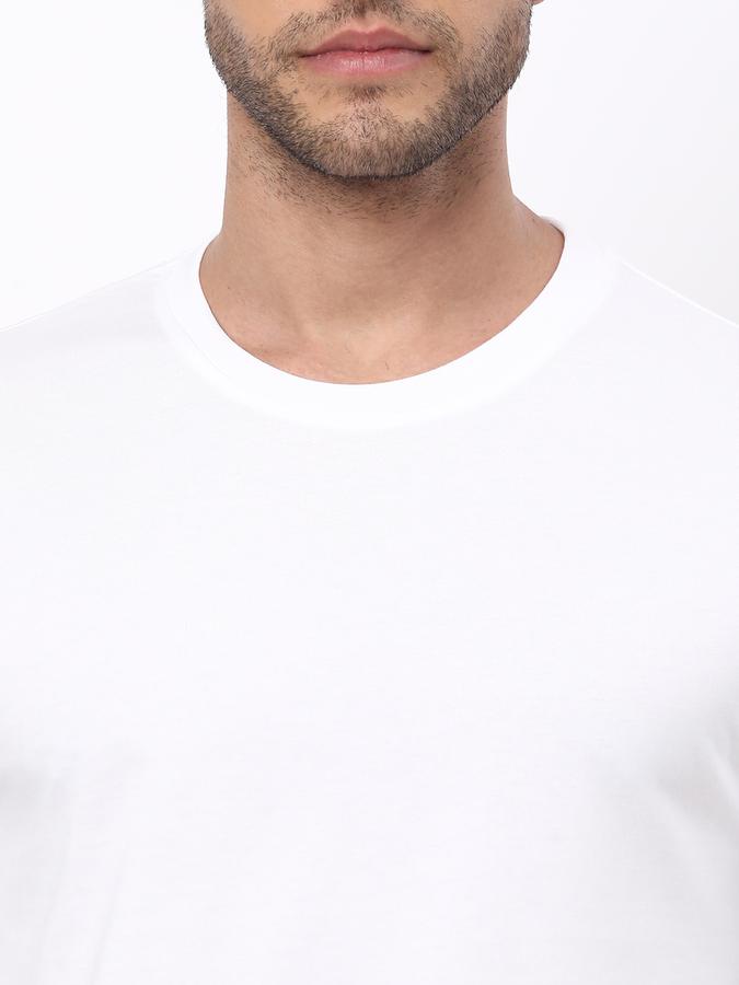 Men Crew-Neck T-Shirt with Short Sleeves image number 3