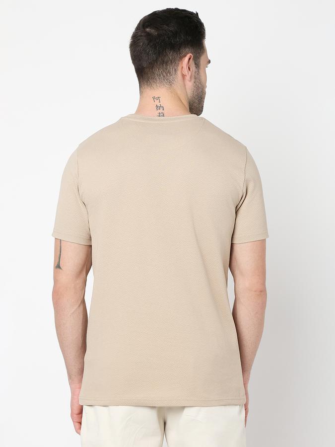 Men Patterned Regular Fit Crew-Neck T-Shirt image number 3