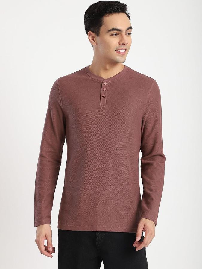 Men Cotton Regular Fit Henley Solid T-shirt