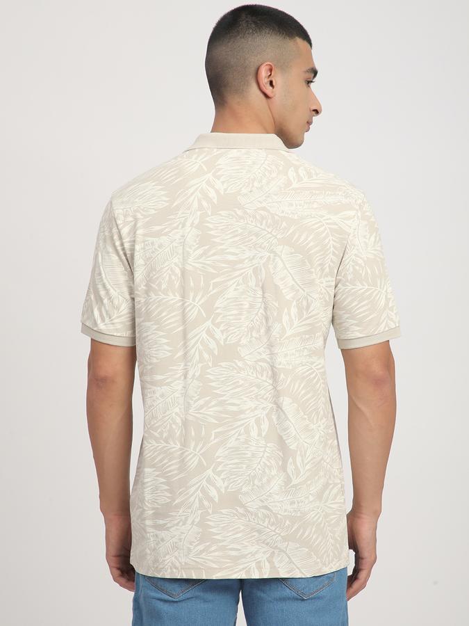 Printed Men Polo Neck T-Shirt  image number 2